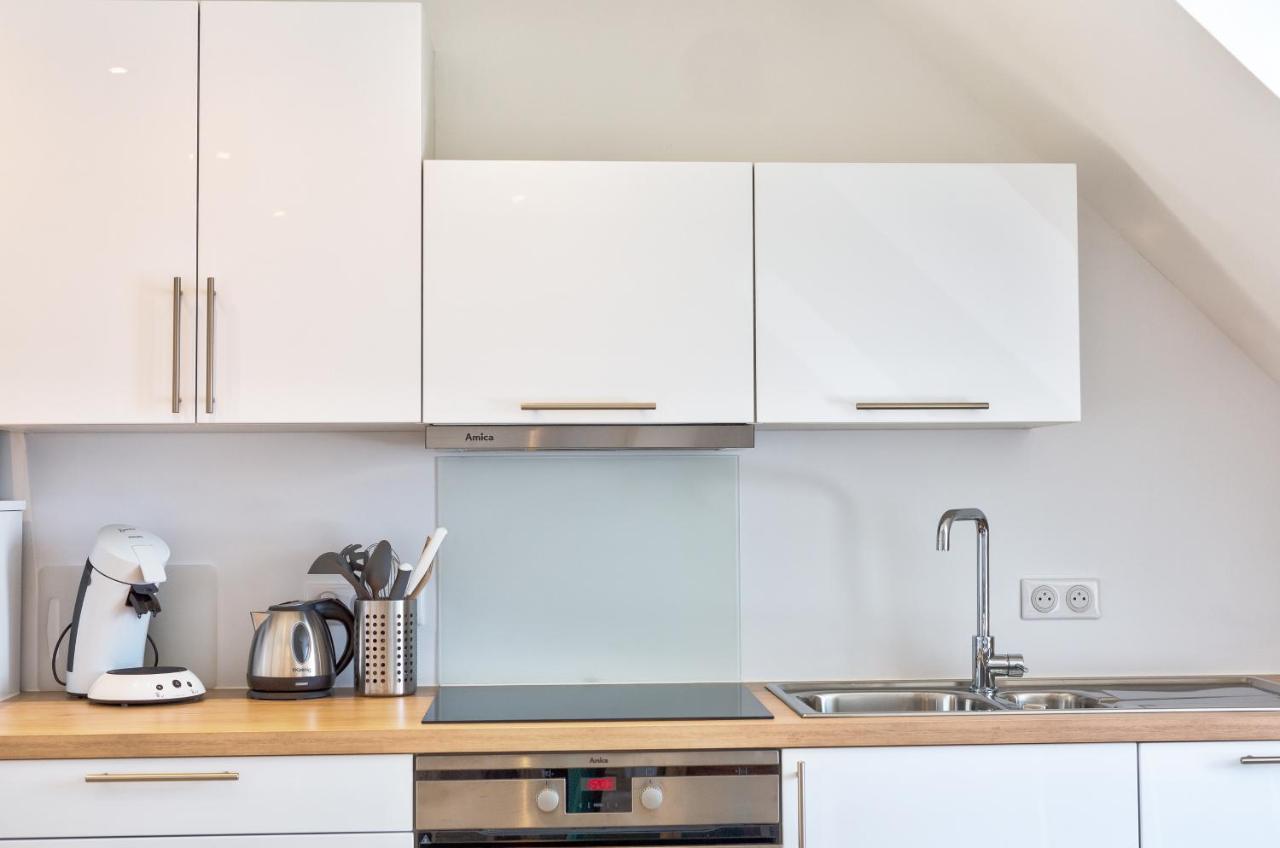 Residence Du Phare - 4 Appartements - 2 Chambres - Vue Mer Ou Terrasse كومْبْري المظهر الخارجي الصورة